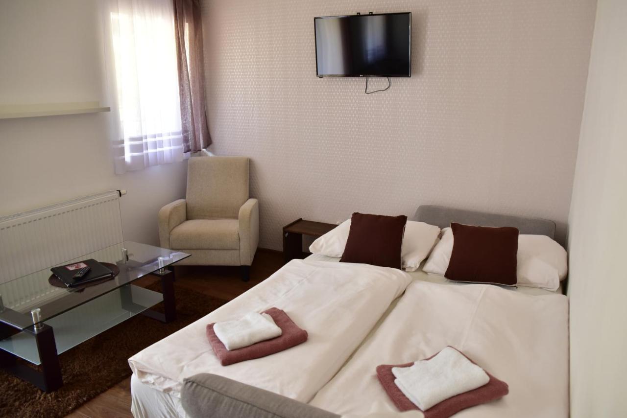 Pension U Krbu Mikulov v Krusnych Horach Luaran gambar